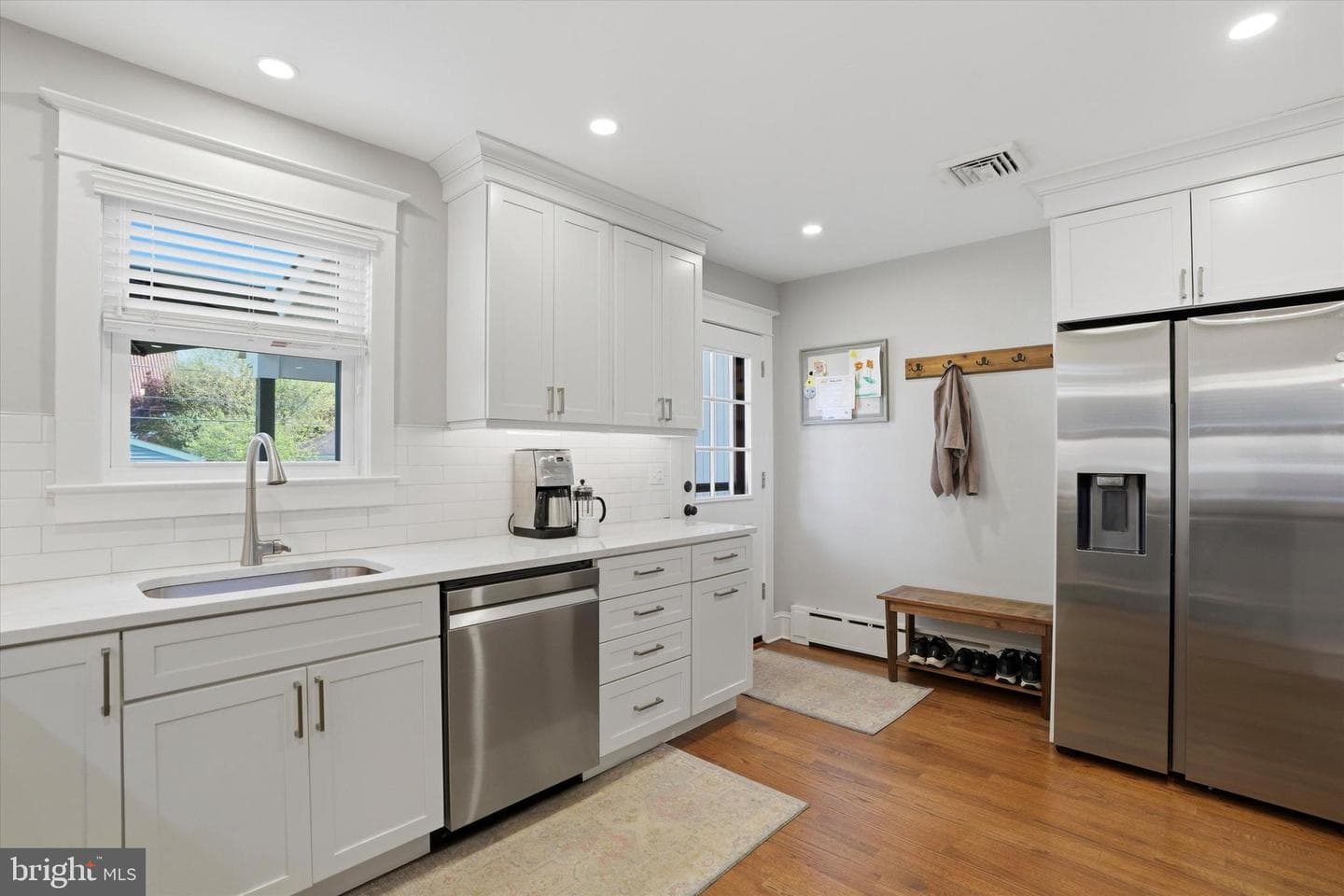 328 Dean Street photo 15