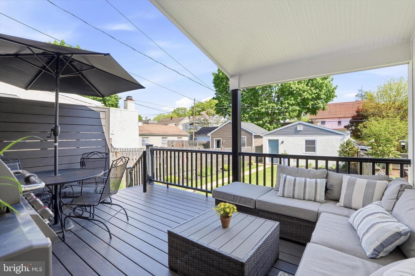 328 Dean Street photo 17