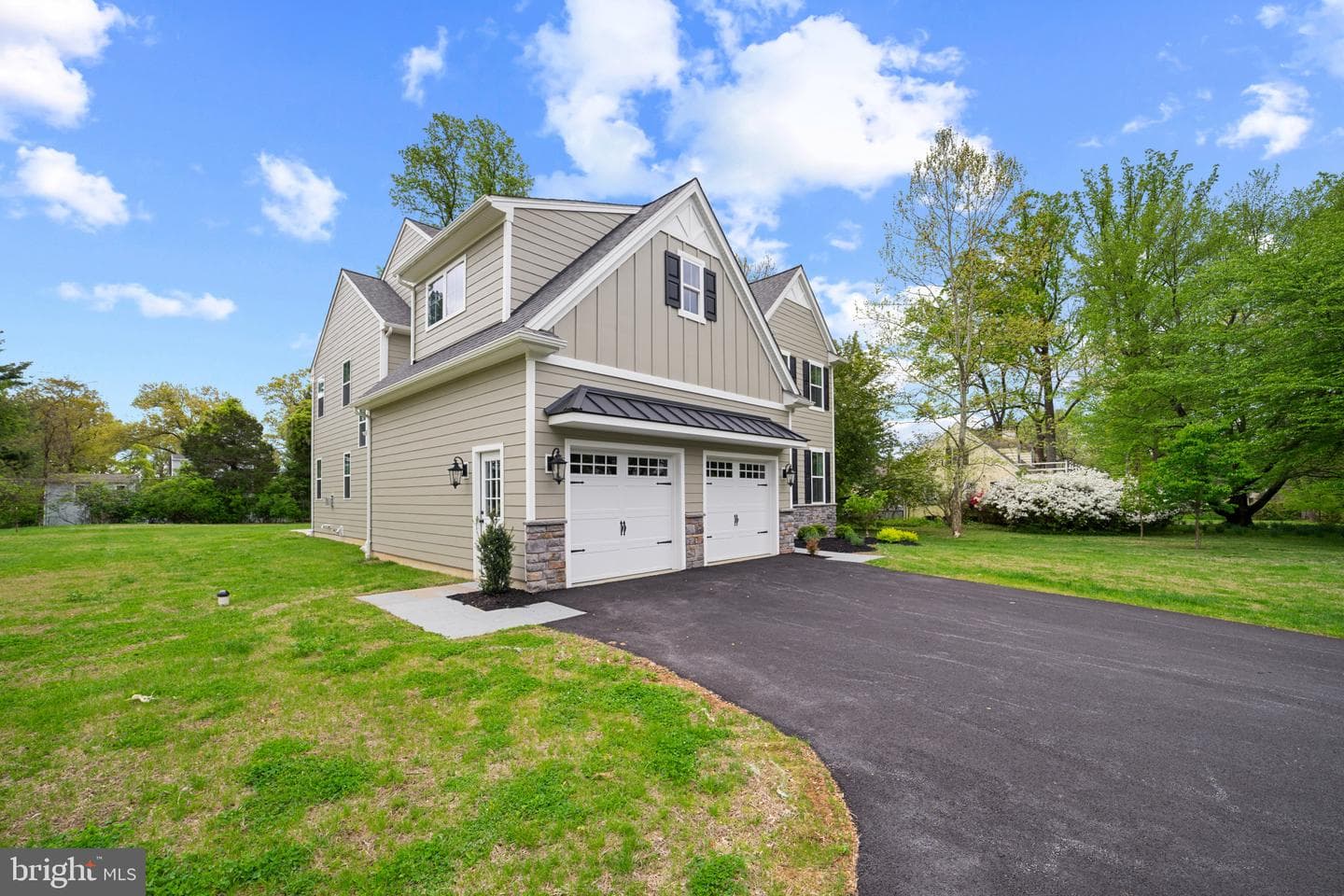 634 Highland Avenue photo 40