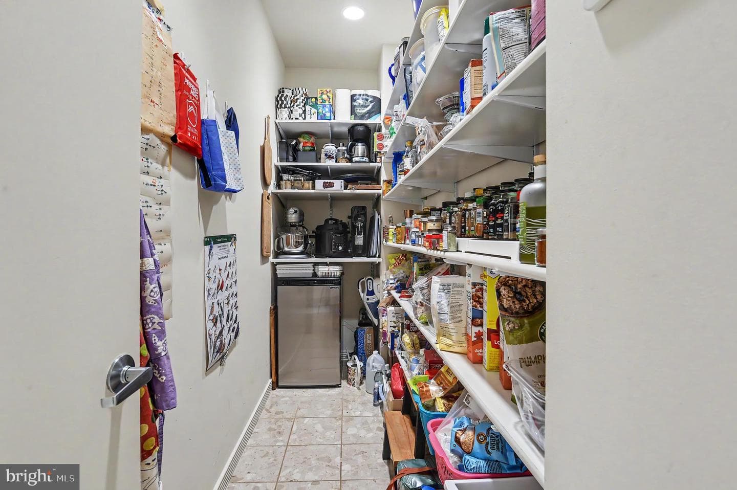 8 Adams Way photo 16