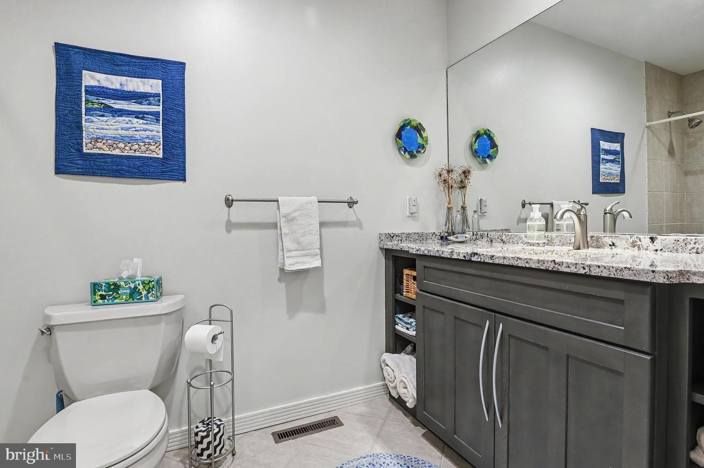 8 Adams Way photo 23