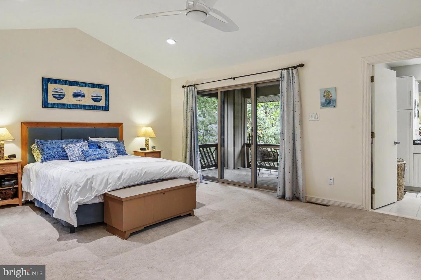8 Adams Way photo 26