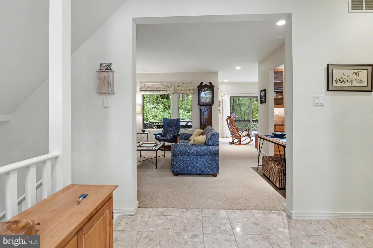 8 Adams Way photo 9