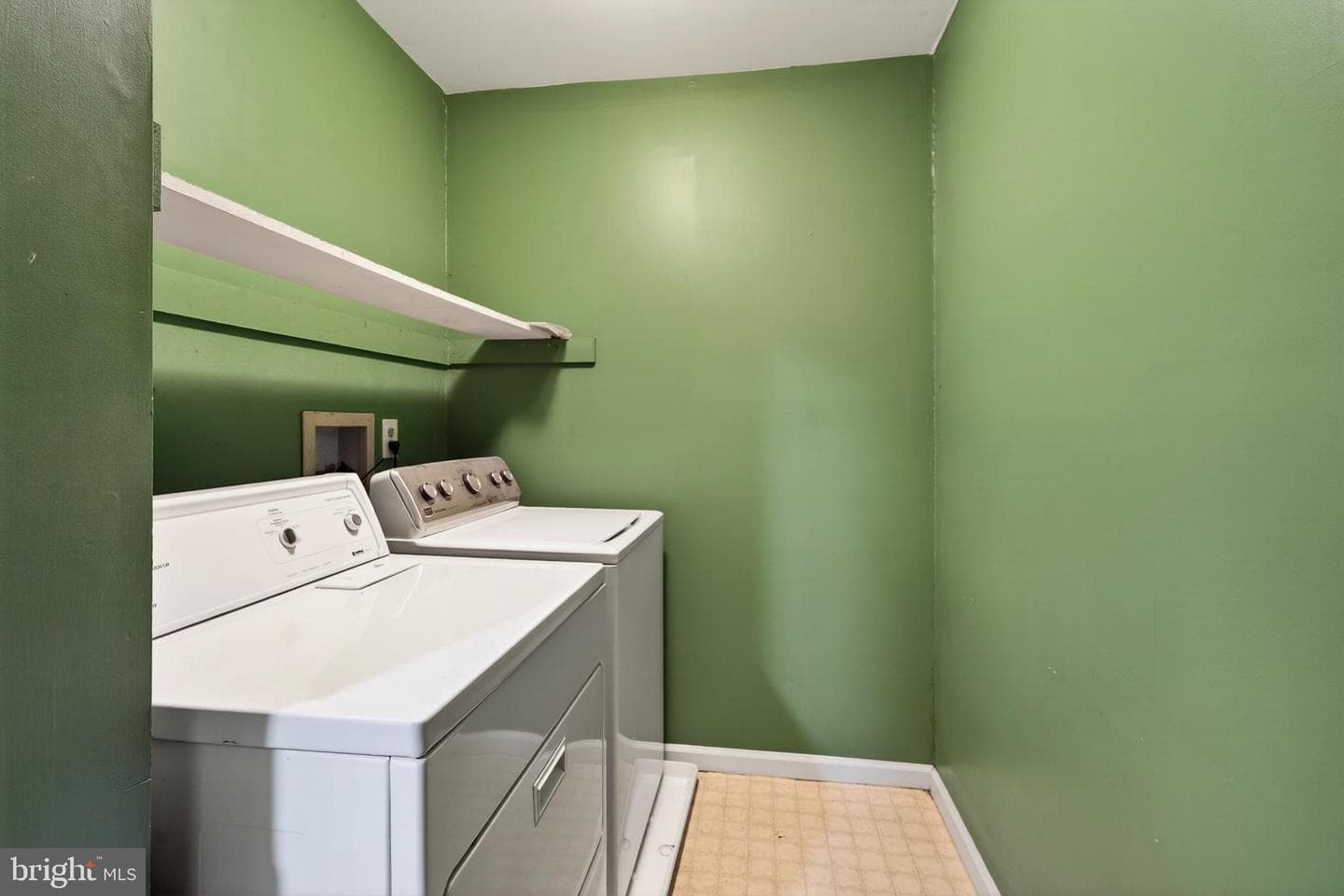 419 Holly Tree Court photo 30