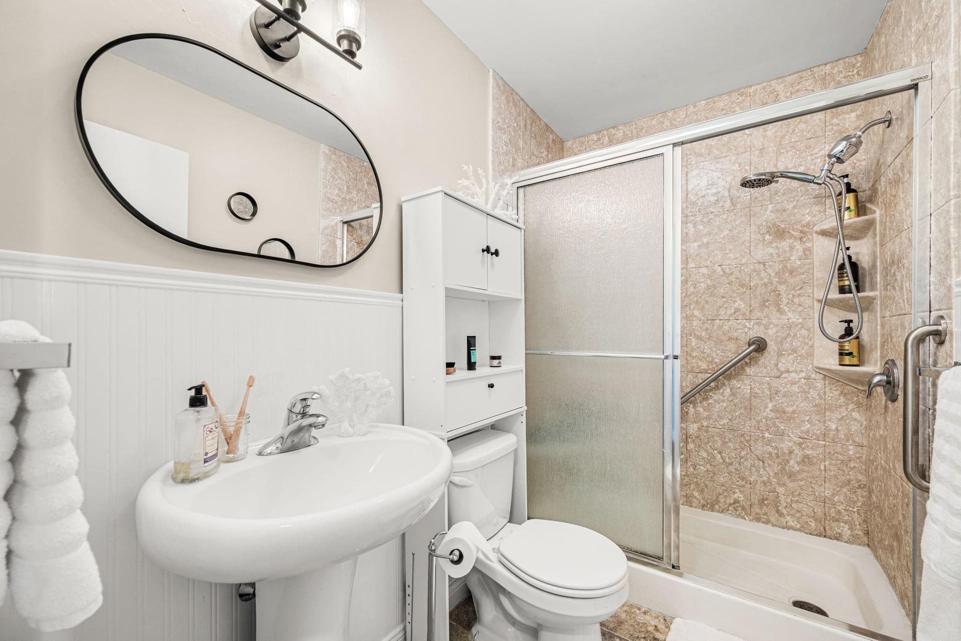 44 Andover Road photo 15