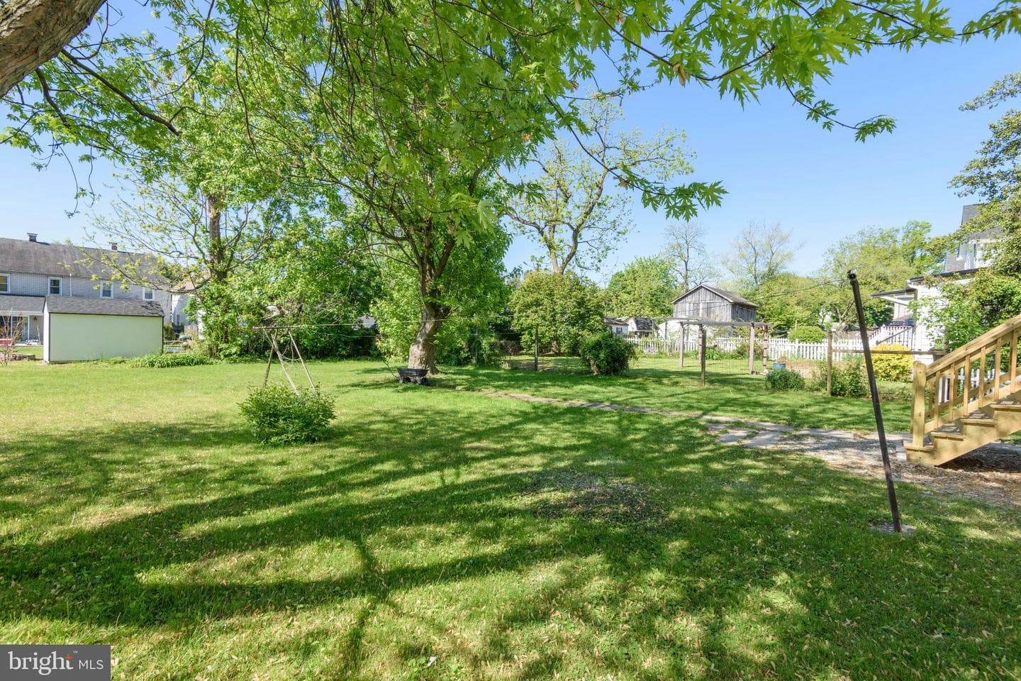 448 Broad Street photo 20