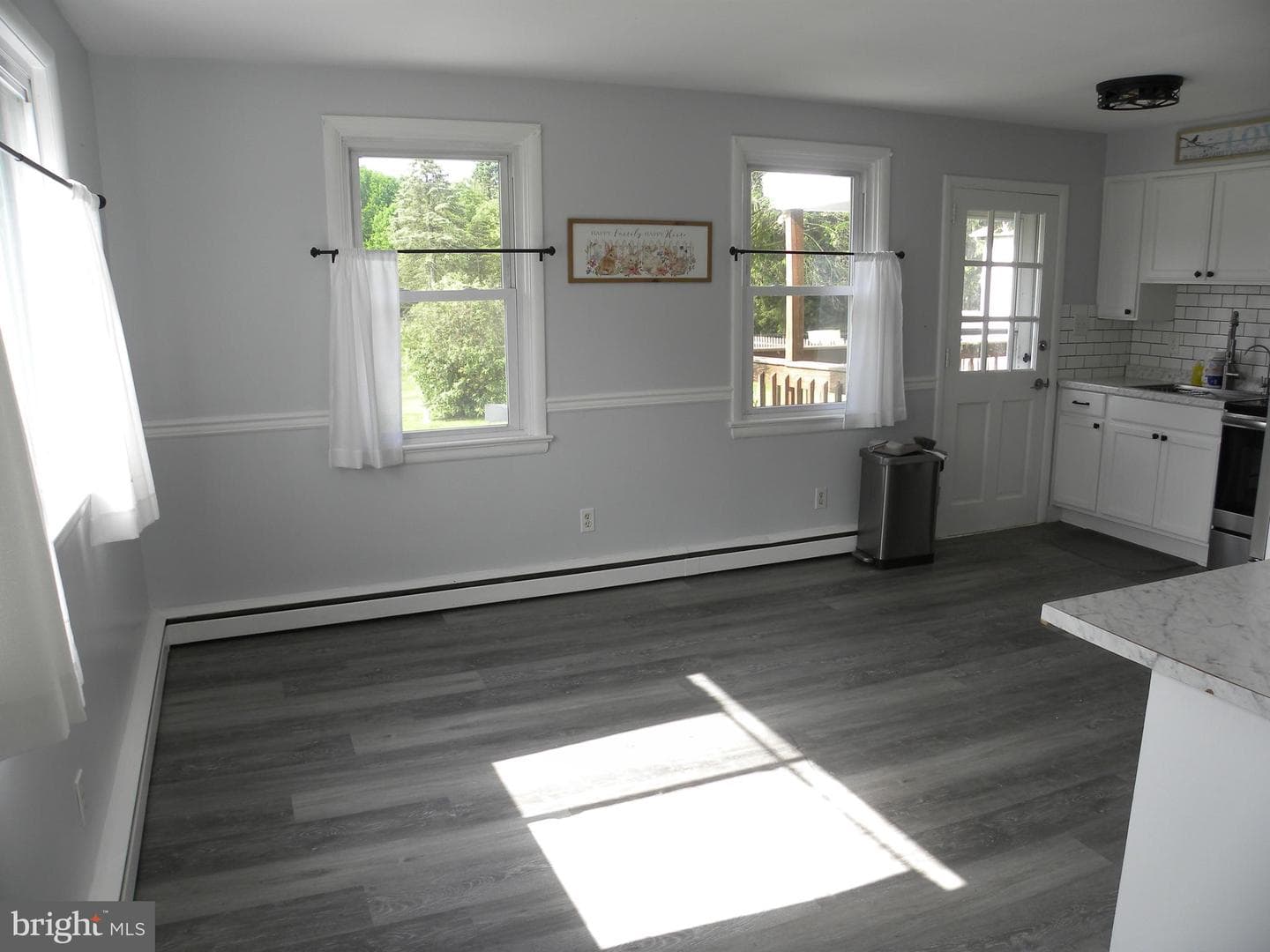 2400 Strasburg Road photo 7