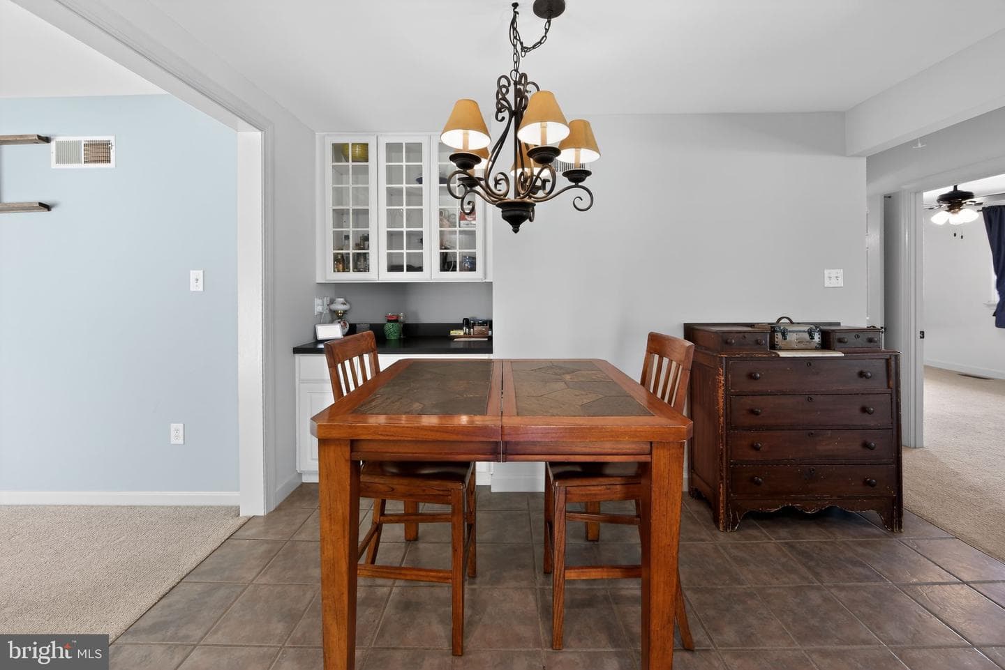215 N Limestone Road photo 9