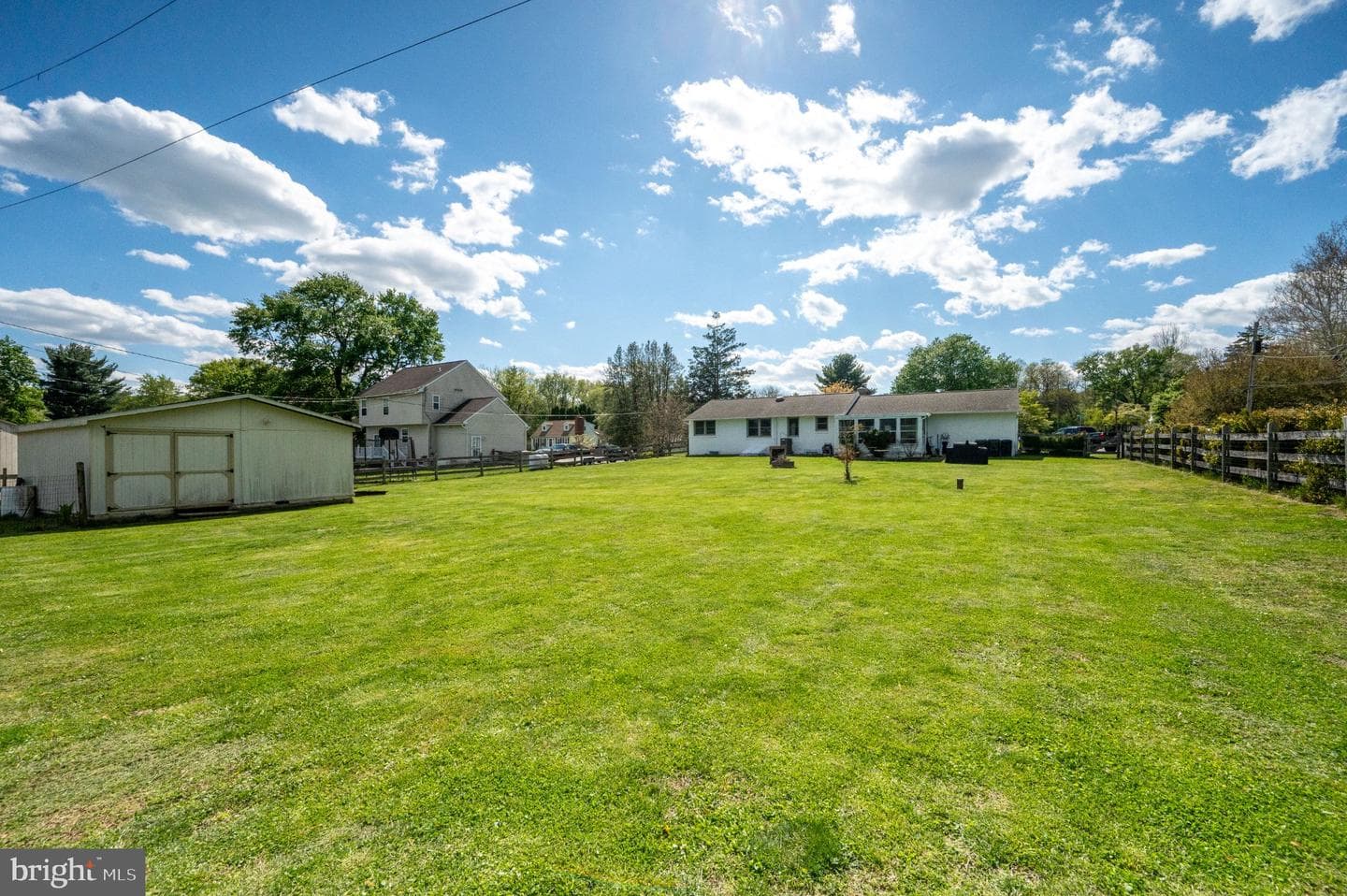 291 Watson Avenue photo 39