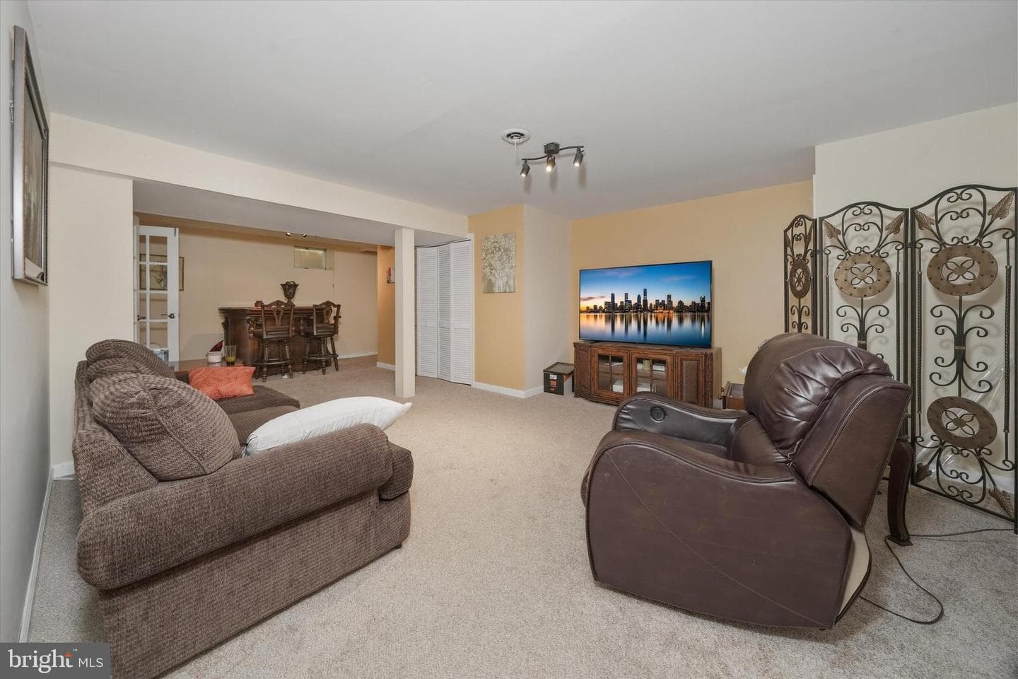 75 Auburn Road photo 19