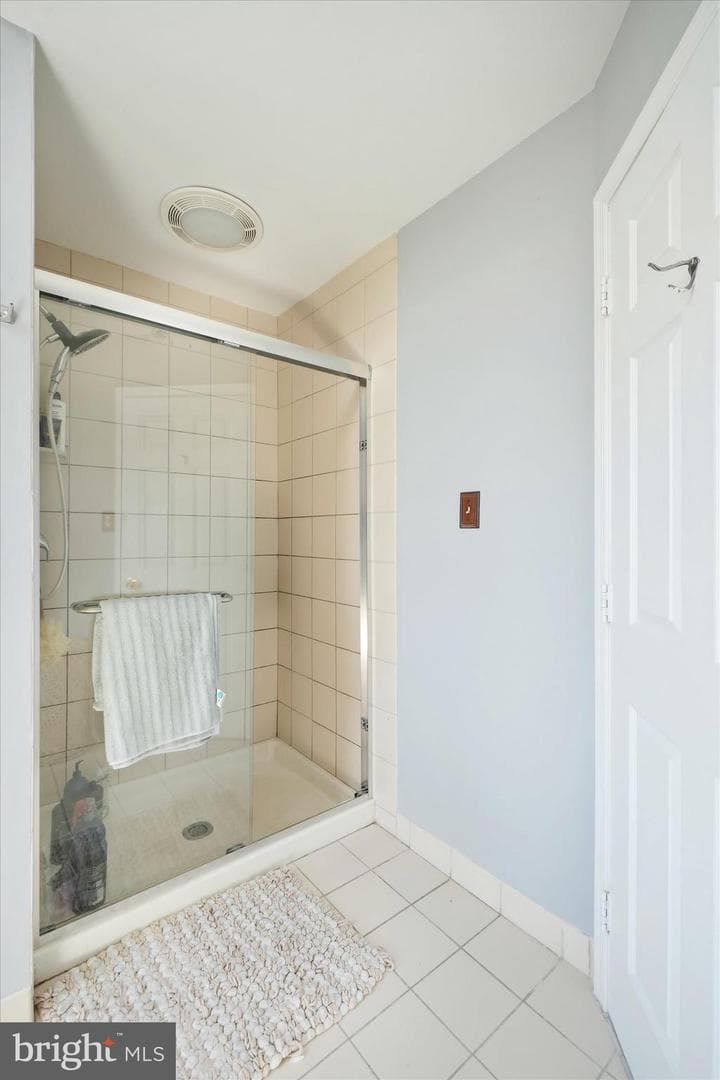75 Auburn Road photo 34