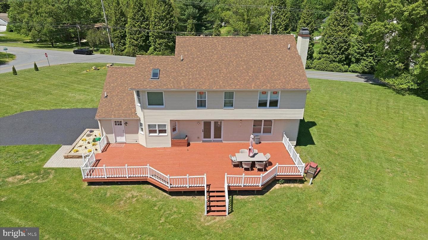 75 Auburn Road photo 5