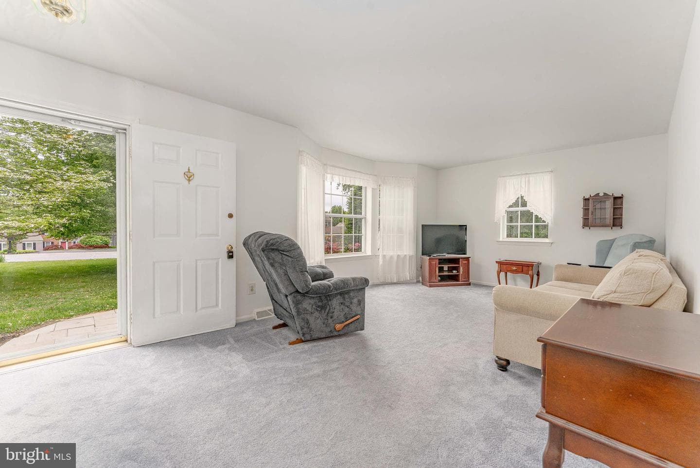 1239 Upton Circle photo 10