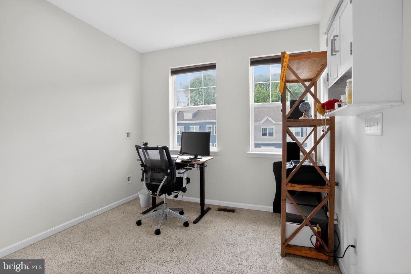 319 Dawson Place photo 18
