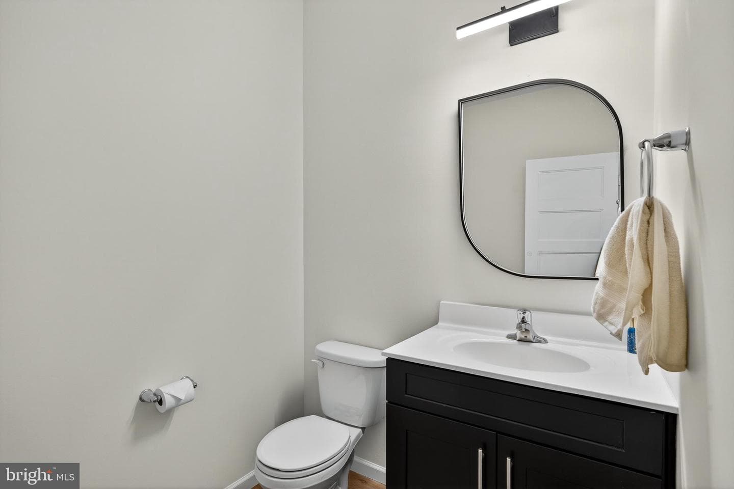 925 Marina Court photo 25