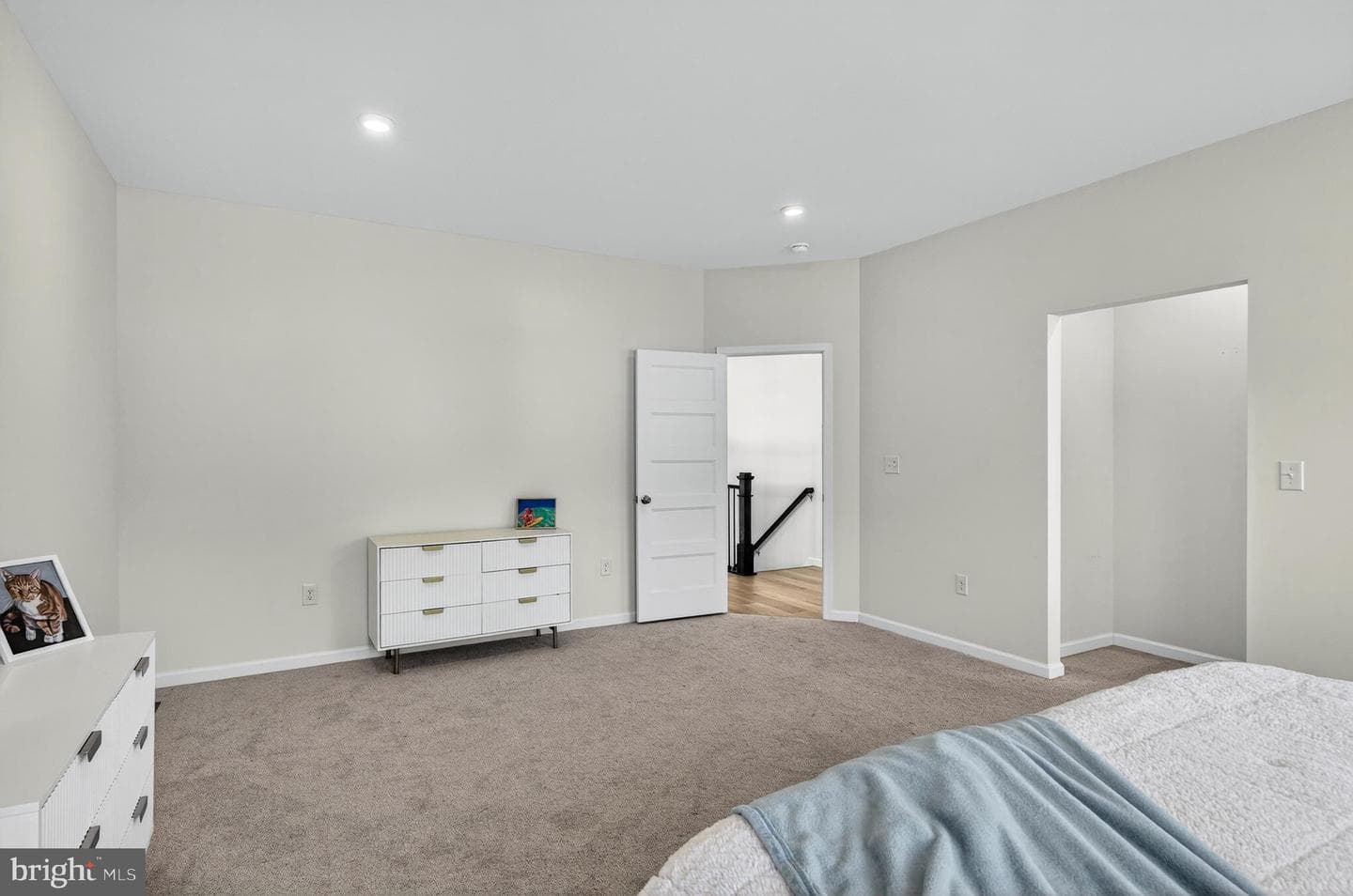 925 Marina Court photo 31