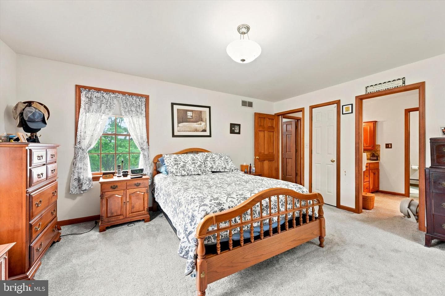 241 Glenrose Road photo 32
