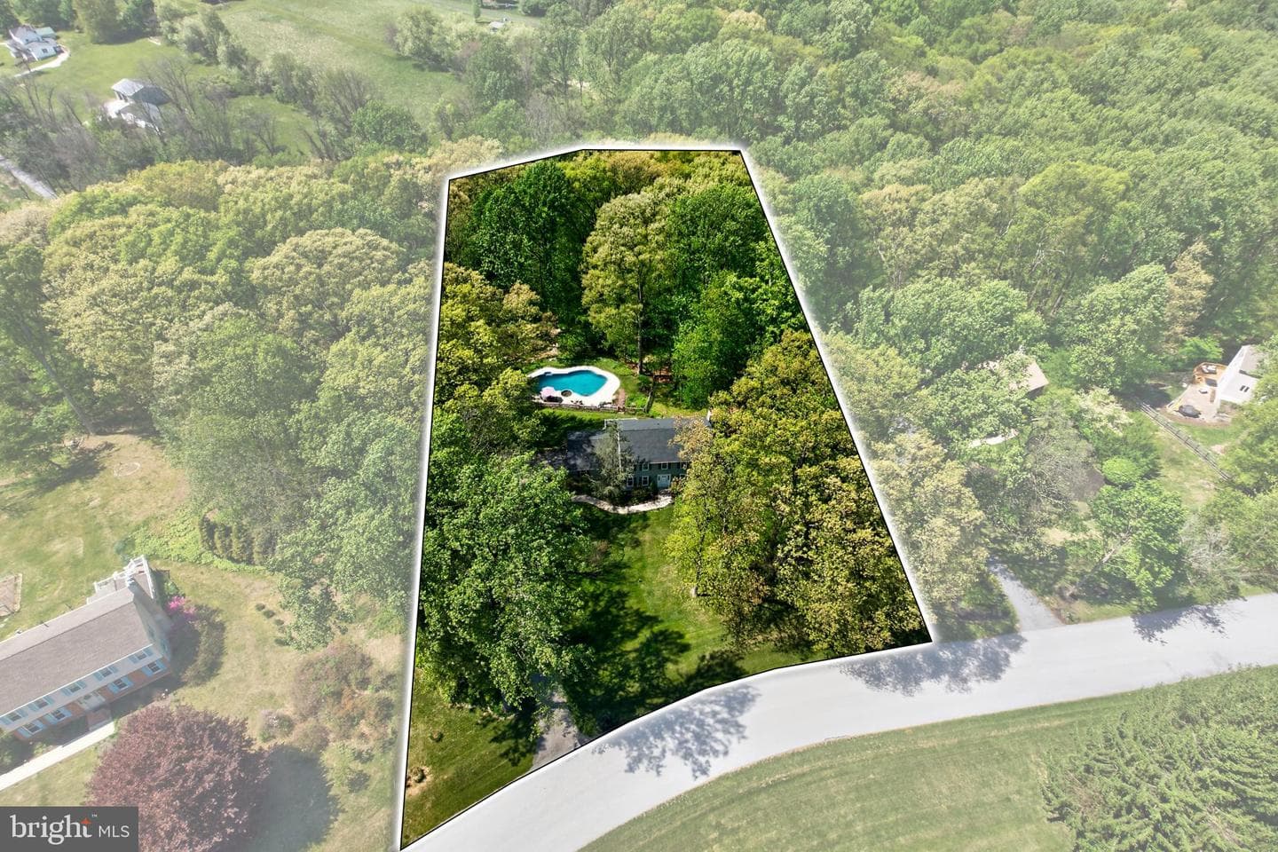 634 Pancoast Lane photo 39