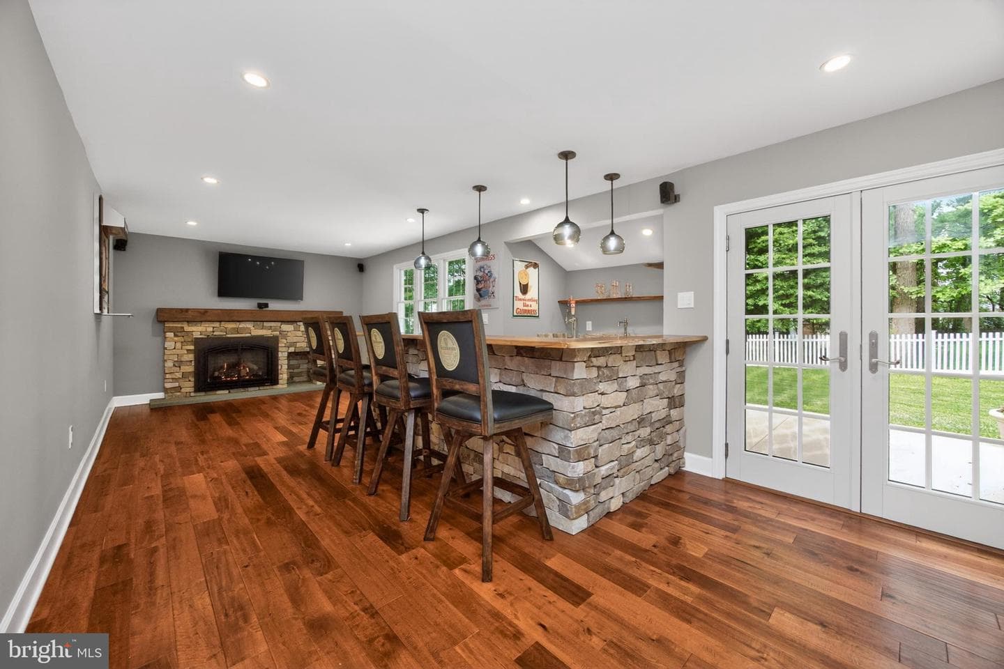 517 N Whitford Road photo 21