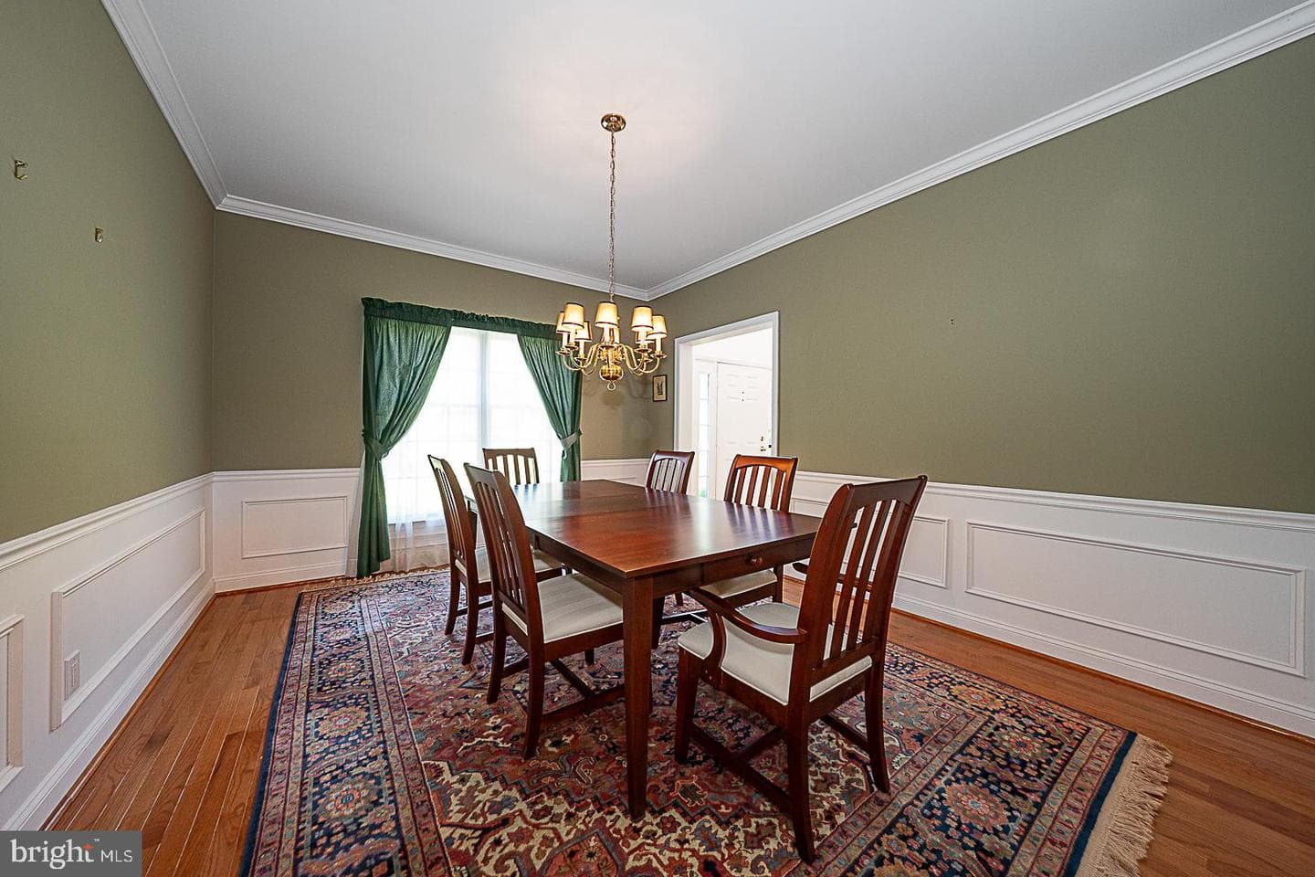 402 Chrislena Lane photo 3