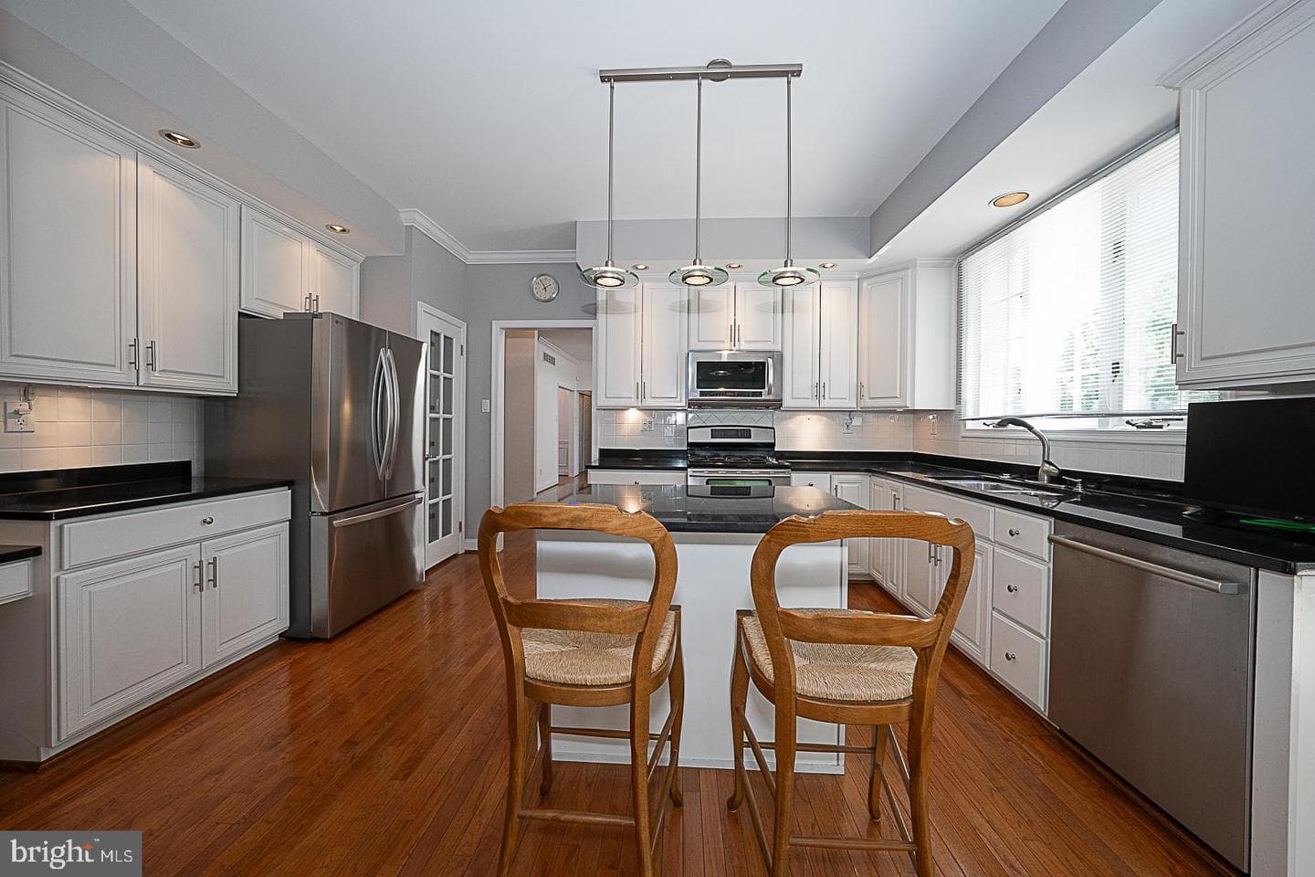 402 Chrislena Lane photo 5