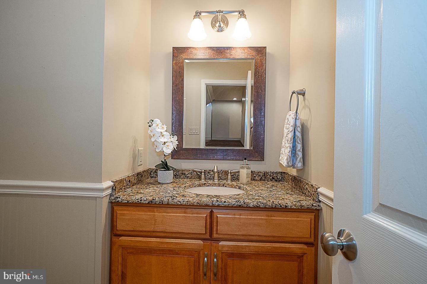 30 Spring Hill Lane photo 56