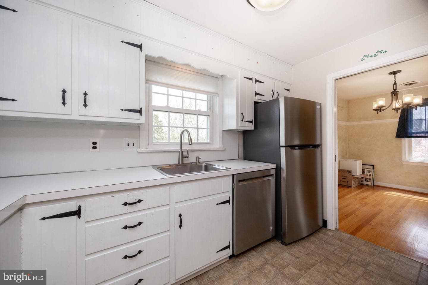 324 Marshall Street #8 photo 8