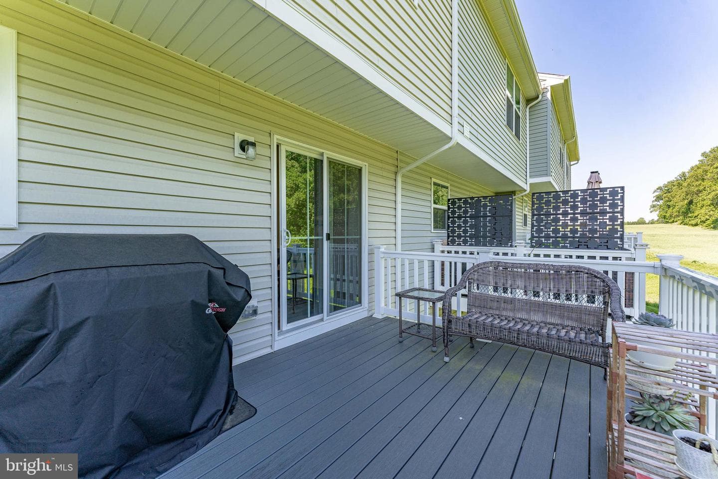 235 Hamilton Lane photo 35