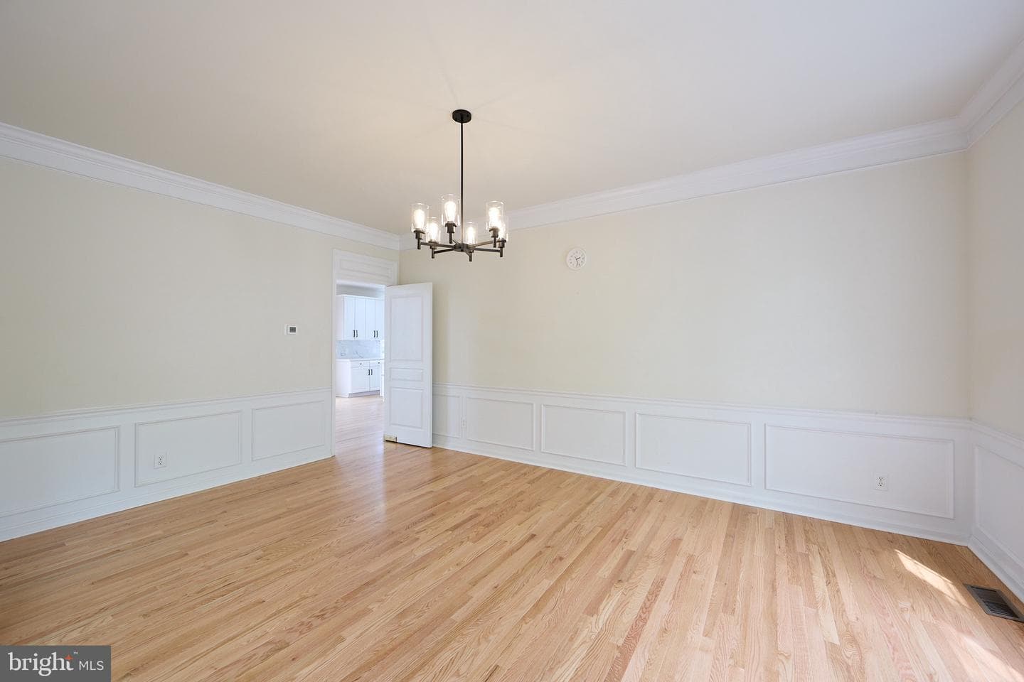 184 Magnolia Drive photo 9