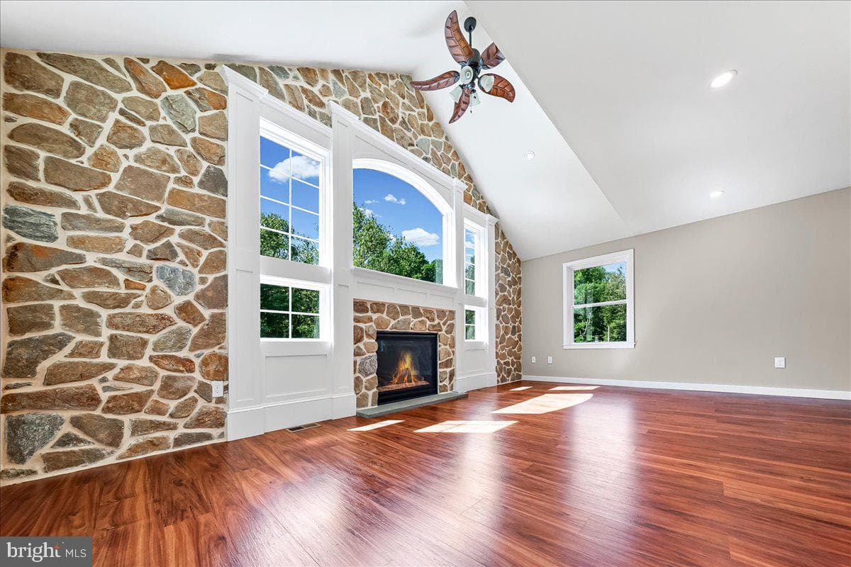 1861 Lenape Road photo 11