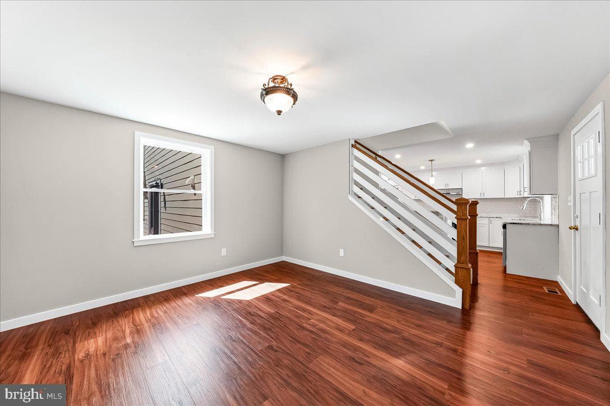 1861 Lenape Road photo 23