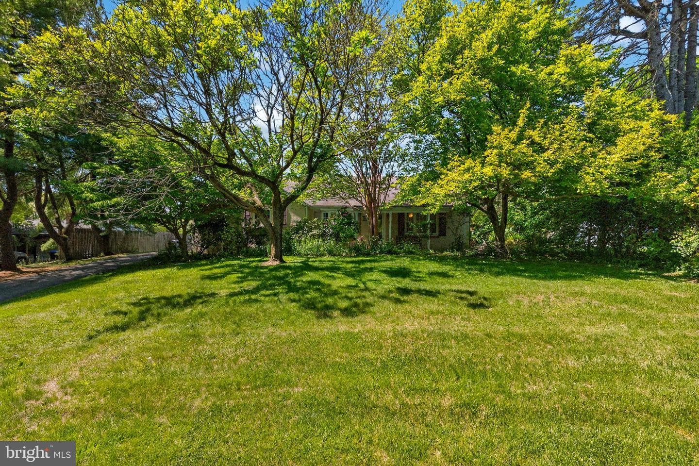 1336 Phoenixville Pike photo 2