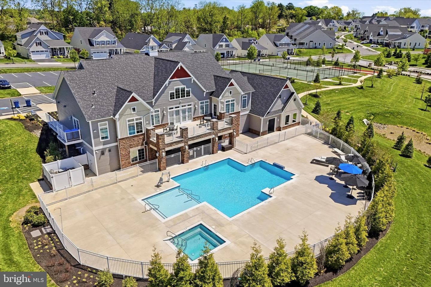 1216 Sculthorpe Drive photo 44