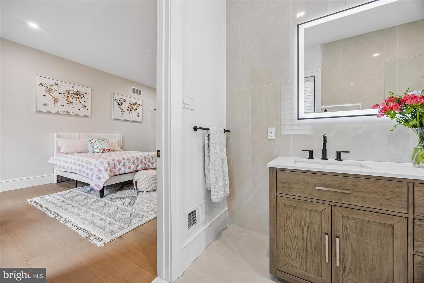 18 Beatty Lane photo 40