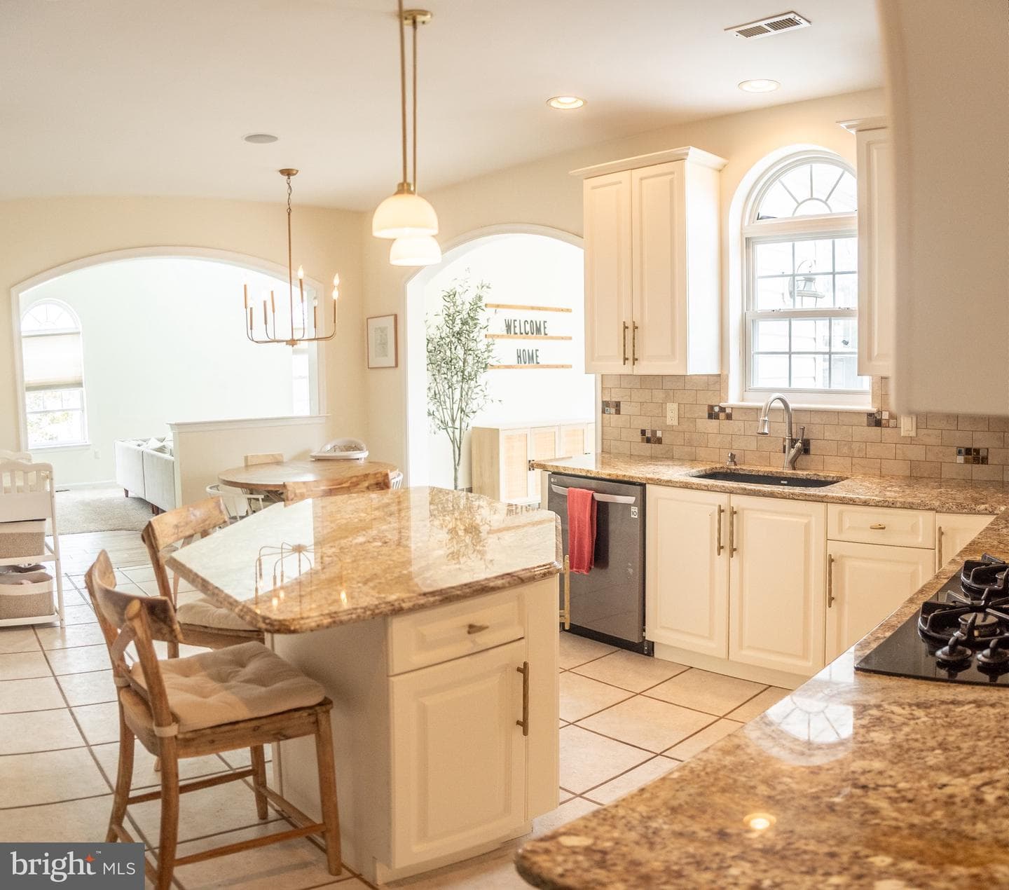 208 Belgian Drive photo 10