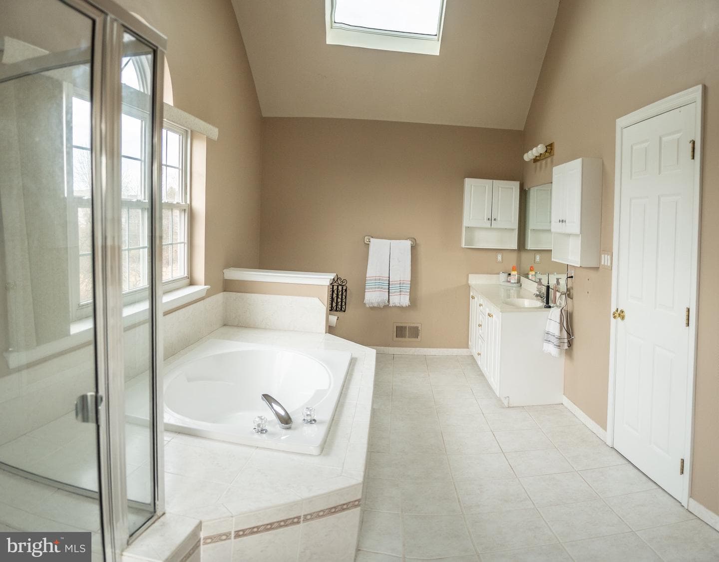 208 Belgian Drive photo 33