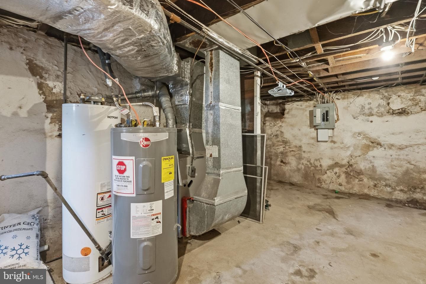 348 Valley Road photo 20