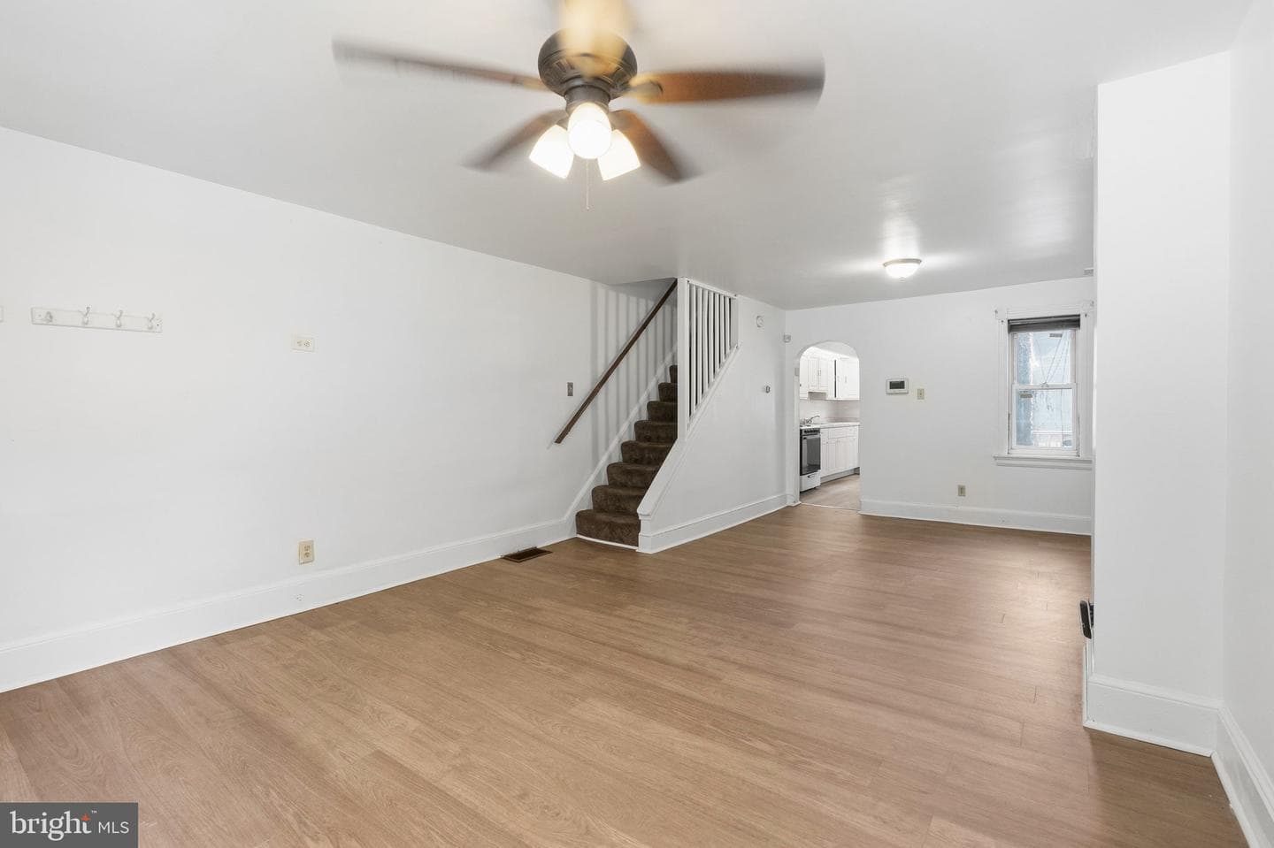 348 Valley Road photo 4