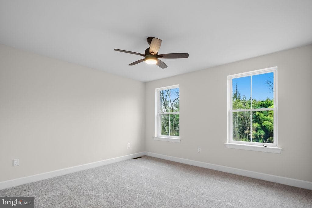 69 Ruth Avenue photo 35