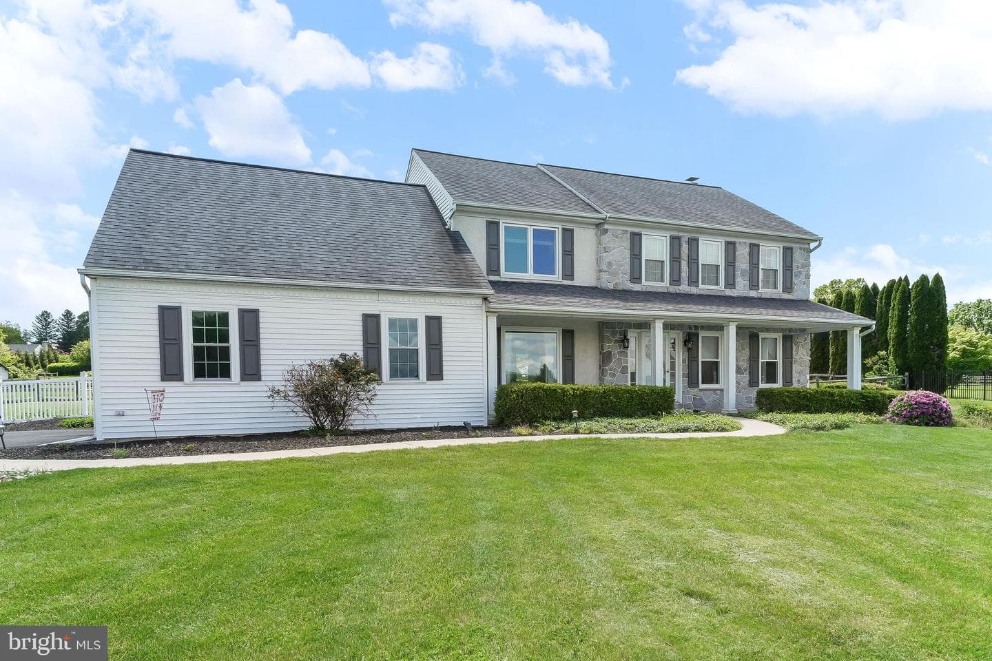 152 Shore Line Drive photo 5