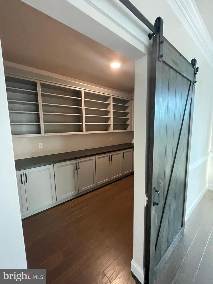 73 Ruth Ave photo 35