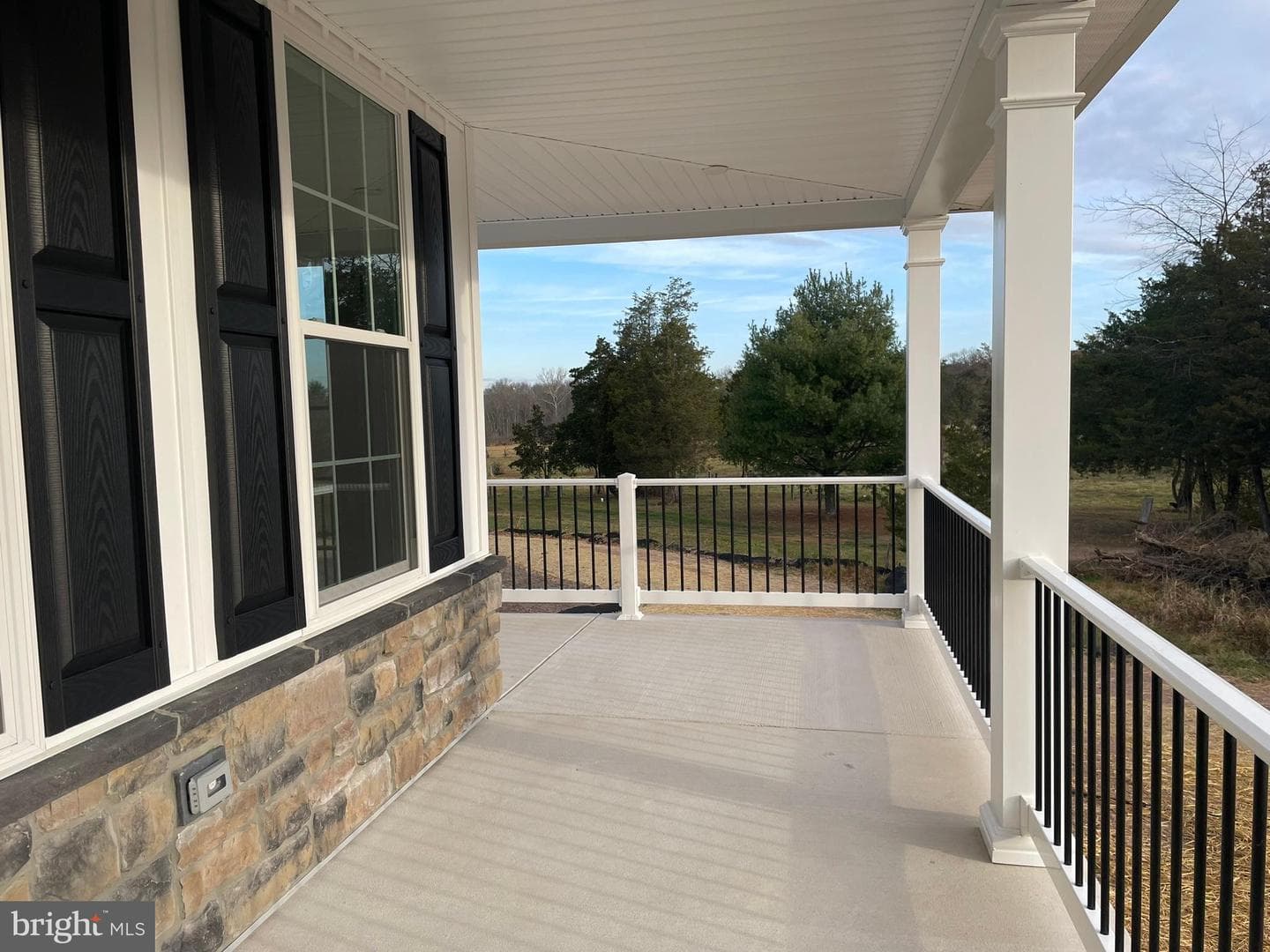 73 Ruth Ave photo 6