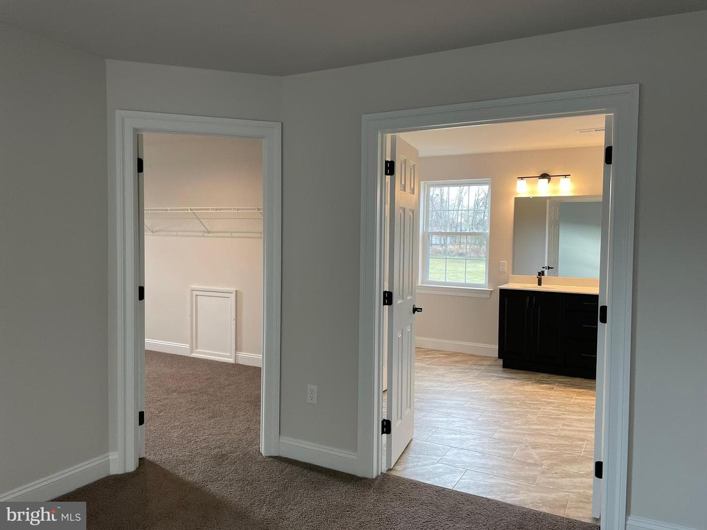 73 Ruth Ave photo 81