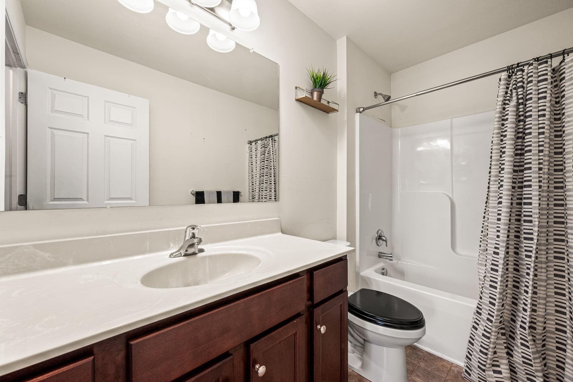 26 Covewood Way photo 32