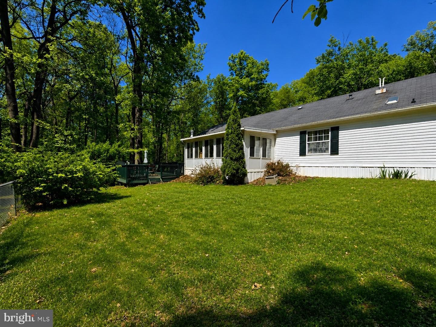 203 High Point Lane photo 11