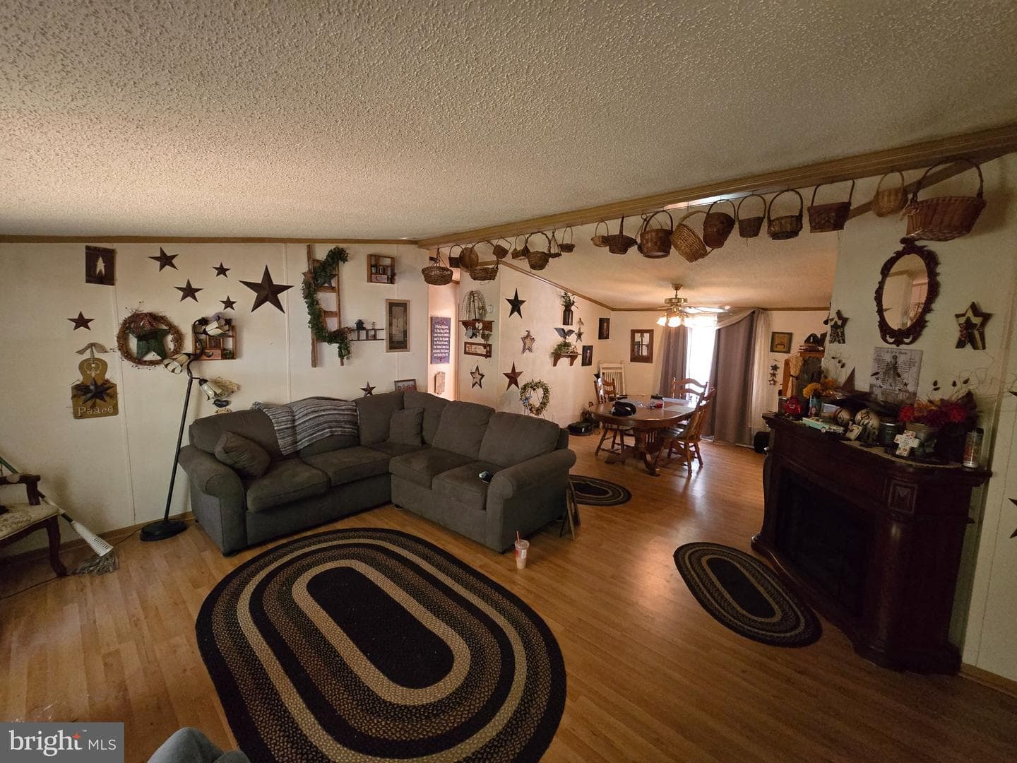 203 High Point Lane photo 12