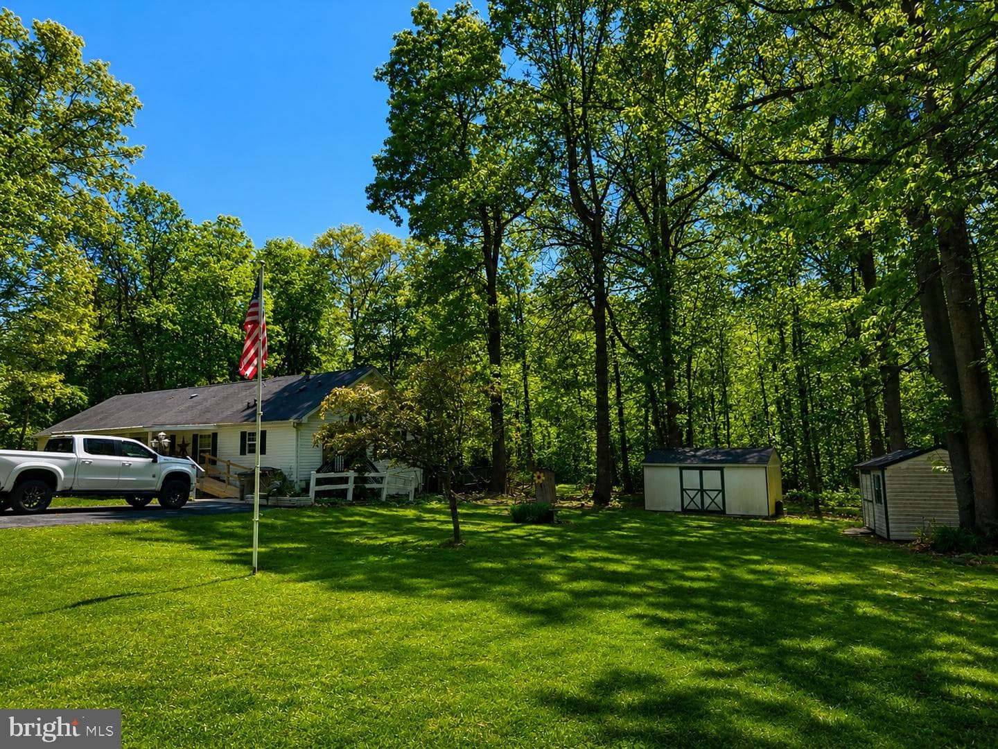 203 High Point Lane photo 5