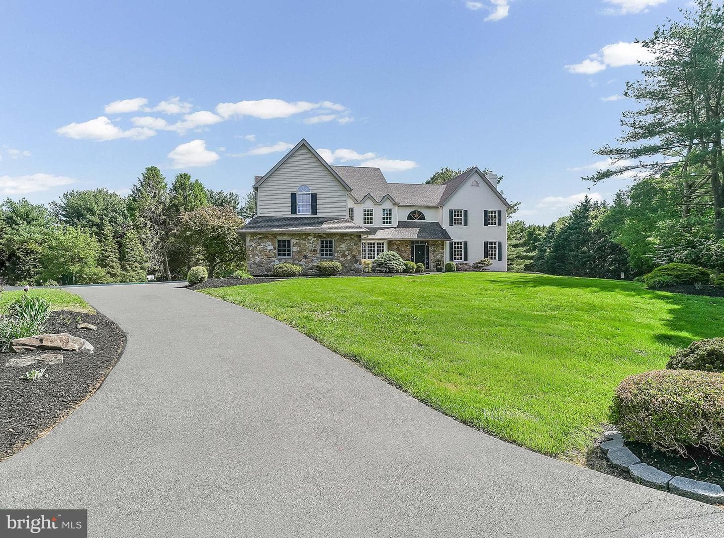 286 Hickory Drive