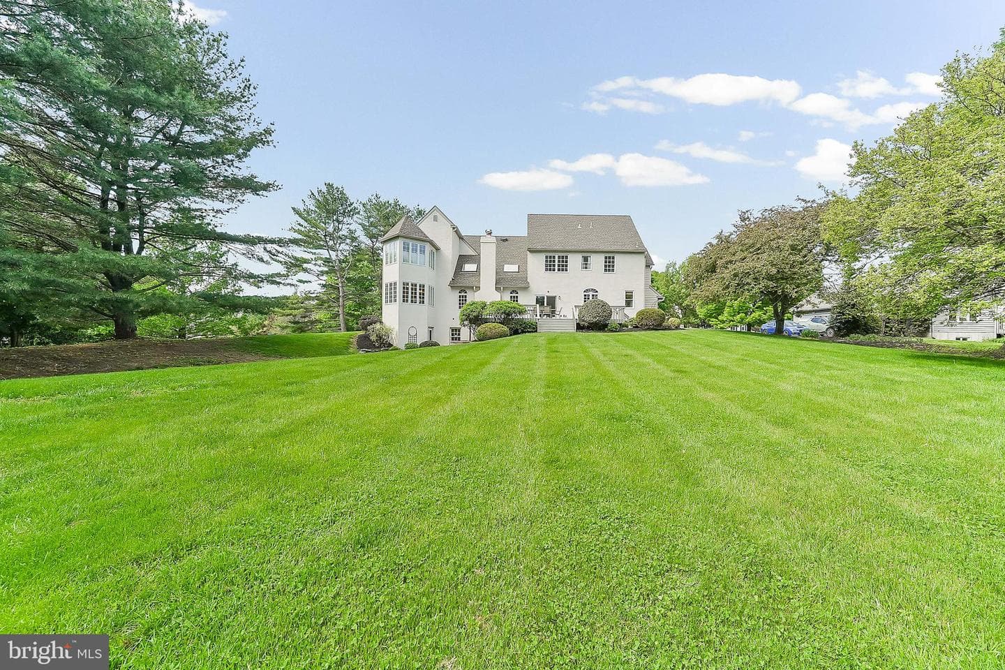 286 Hickory Drive photo 43