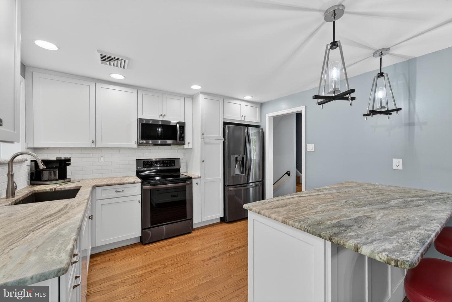 205 Cheyney Drive photo 14